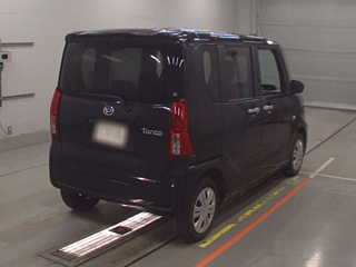 DAIHATSU TANTO 2022