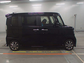 HONDA N BOX 2021