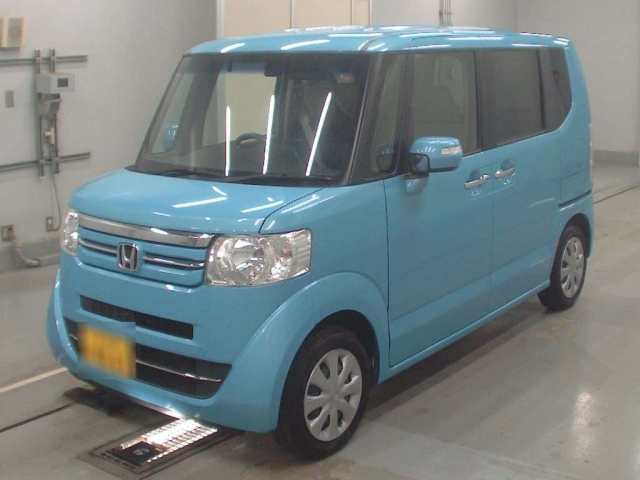 HONDA N BOX 2015