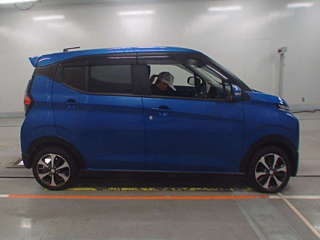 MITSUBISHI EK X 2019
