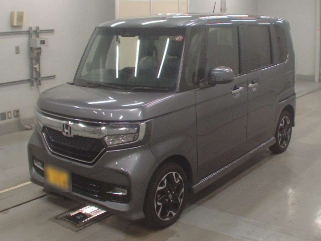 HONDA N BOX 2018