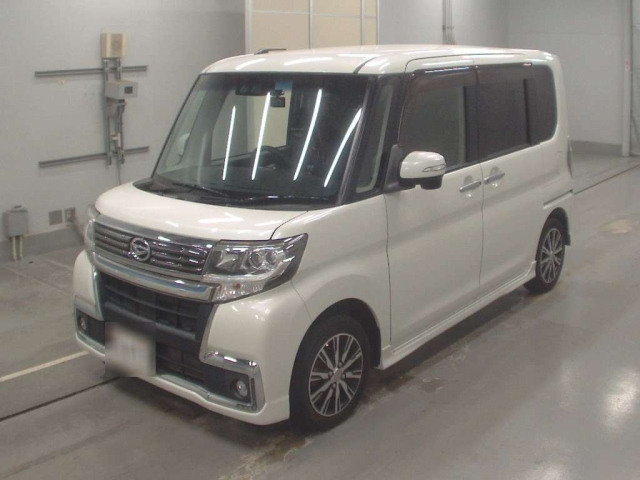 DAIHATSU TANTO 2017