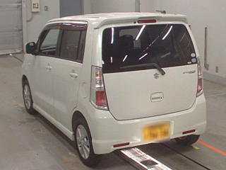 SUZUKI WAGON R 2011