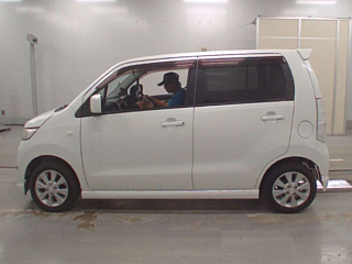 SUZUKI WAGON R 2011
