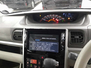 DAIHATSU TANTO 2016