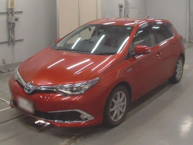TOYOTA AURIS 2016