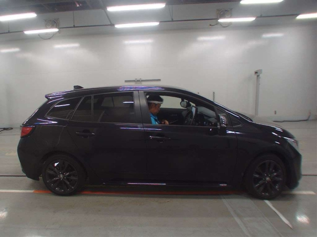 TOYOTA COROLLA TOURING 2022