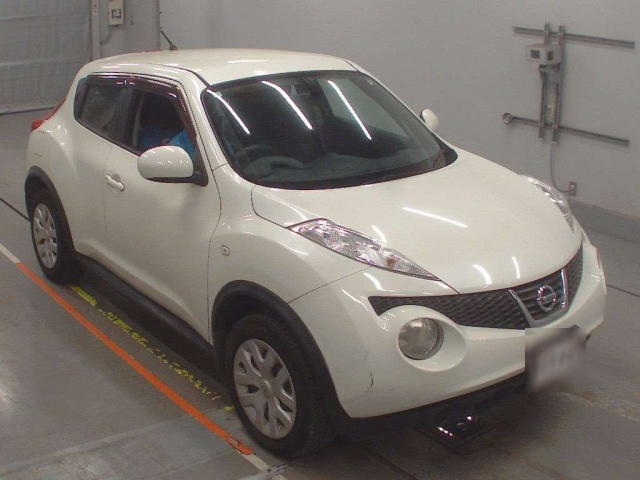 NISSAN JUKE 2010