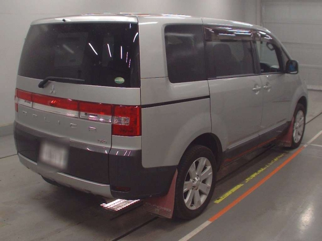 MITSUBISHI DELICA D5 2019