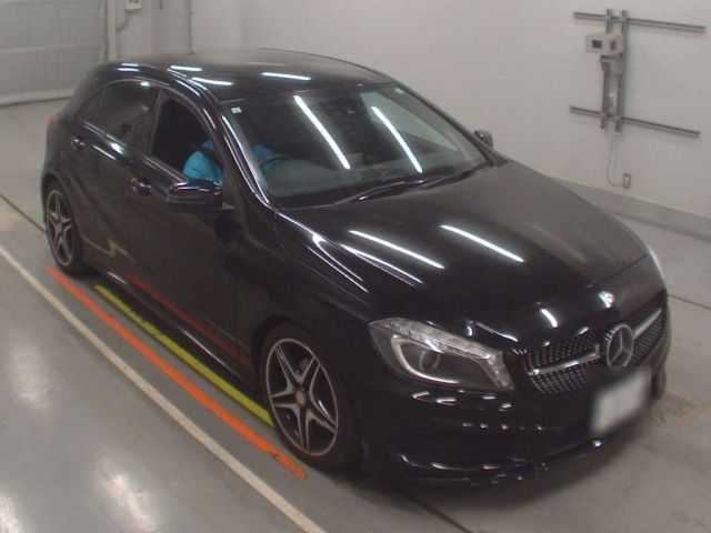 MERCEDES BENZ A CLASS 2015