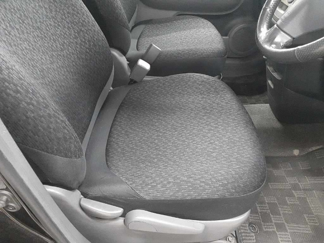 TOYOTA SIENTA 2012