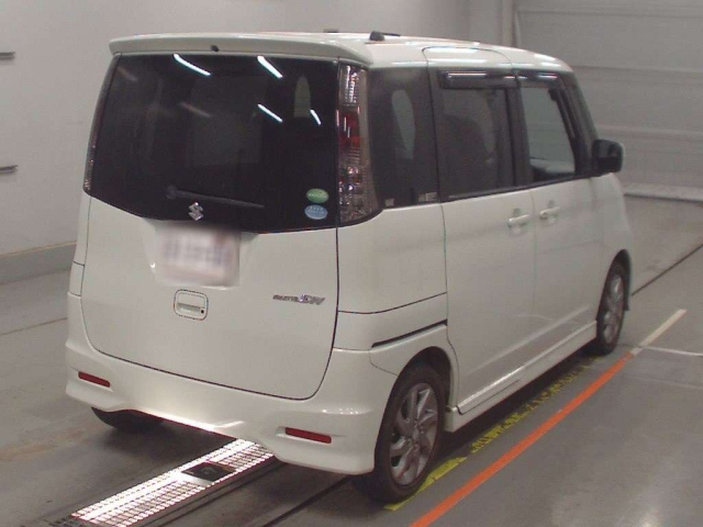 SUZUKI PALETTE 2012