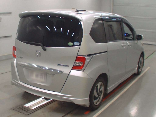 HONDA FREED 2014