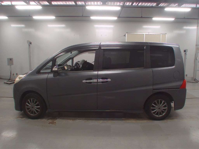 HONDA STEP WAGON 2008