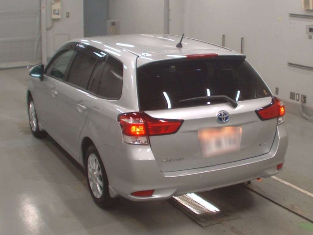TOYOTA COROLLA FIELDER 2024