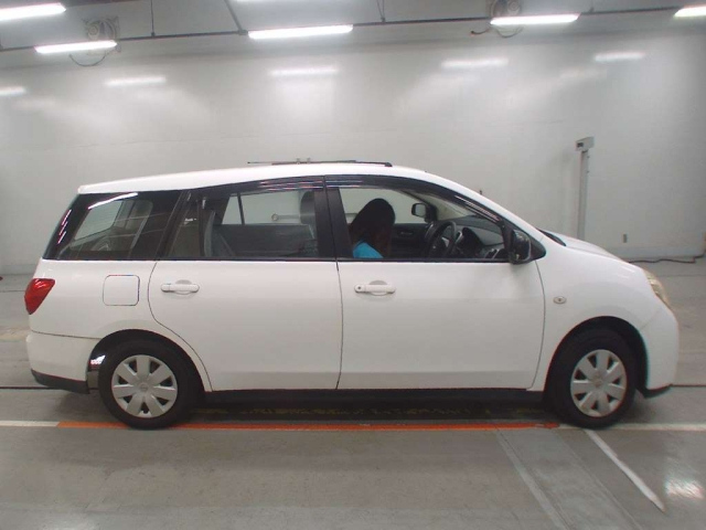 NISSAN WINGROAD 2013