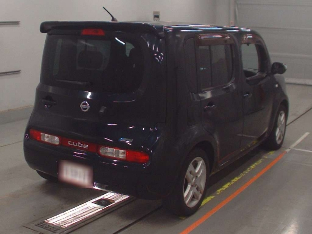 NISSAN CUBE 2010