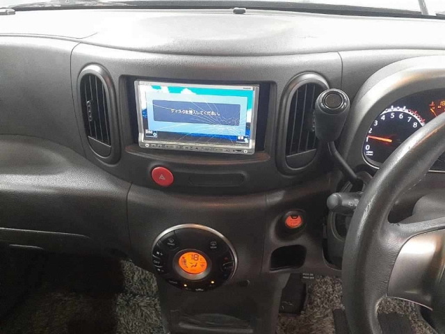 NISSAN CUBE 2010