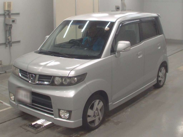 HONDA ZEST 2009