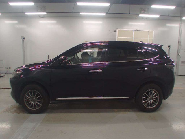 TOYOTA HARRIER 2014