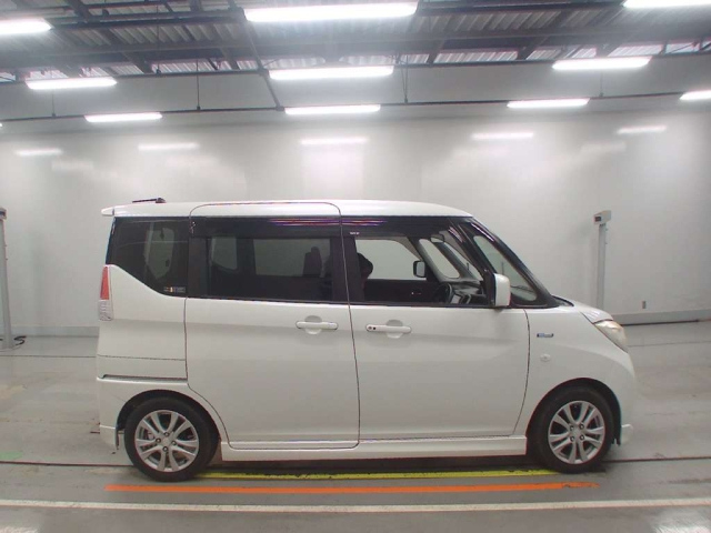 SUZUKI SOLIO 2016