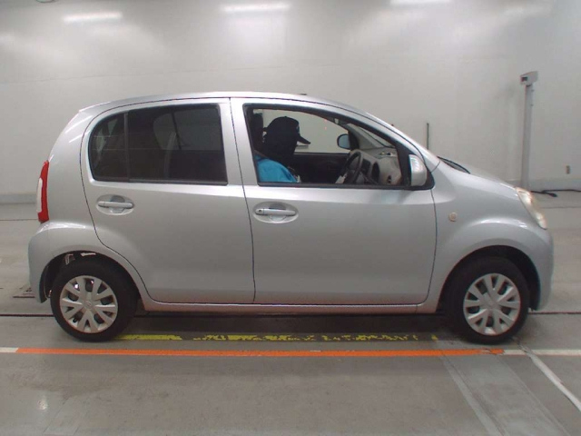 TOYOTA PASSO 2015