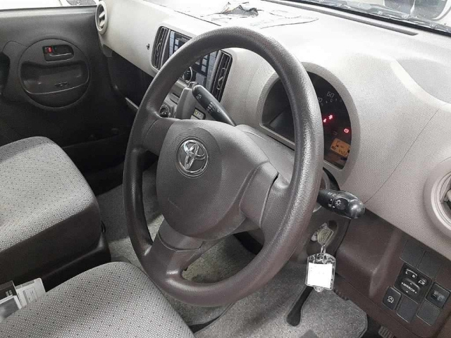 TOYOTA PASSO 2015