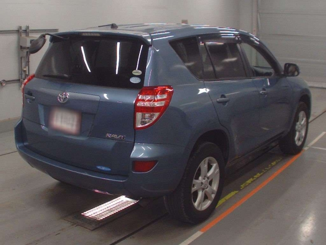 TOYOTA RAV4 2010
