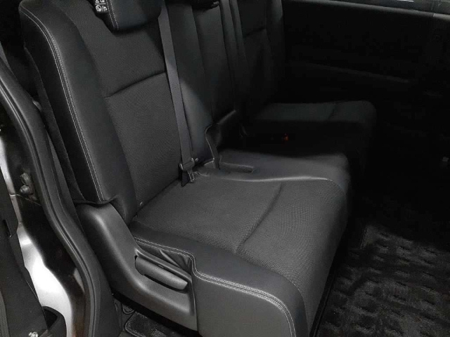 HONDA STEP WAGON 2014
