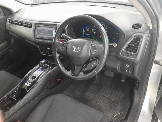HONDA VEZEL 2014
