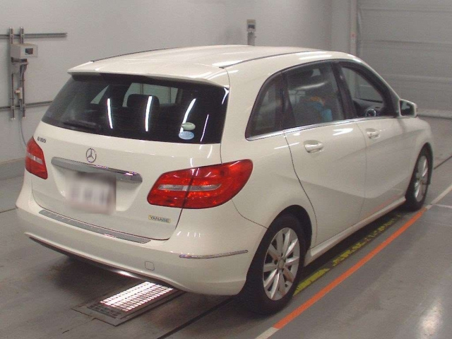 MERCEDES BENZ B CLASS 2014
