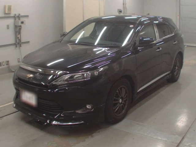 TOYOTA HARRIER 2014