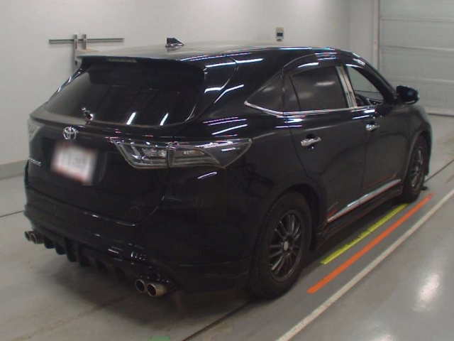 TOYOTA HARRIER 2014