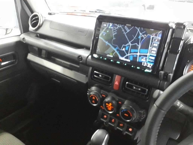 SUZUKI JIMNY 2024
