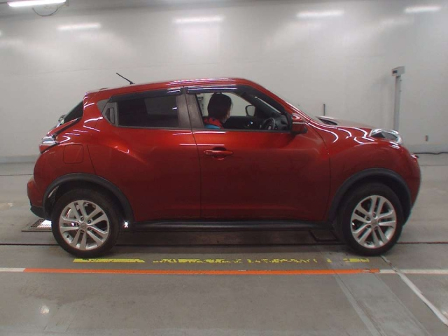 NISSAN JUKE 2016