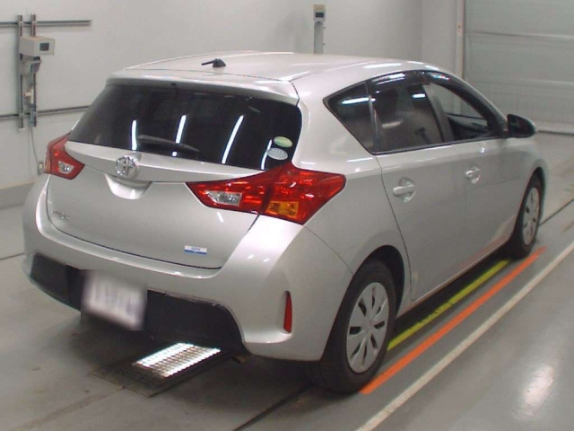 TOYOTA AURIS 2014
