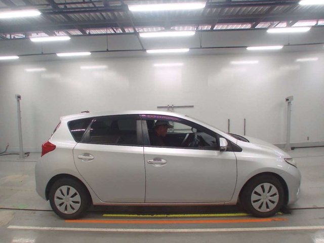 TOYOTA AURIS 2014