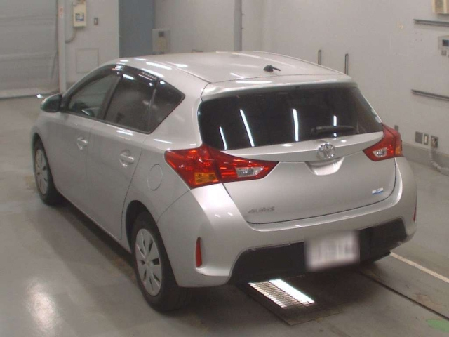 TOYOTA AURIS 2014