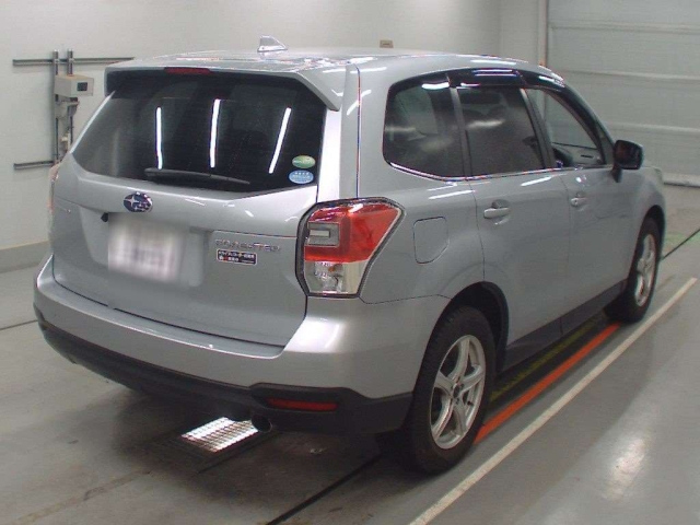 SUBARU FORESTER 2017