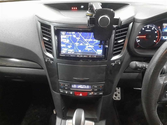 SUBARU LEGACY 2014