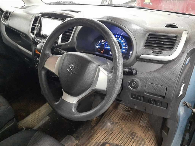 SUZUKI SOLIO 2014