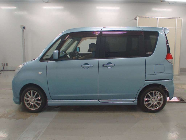 SUZUKI SOLIO 2014