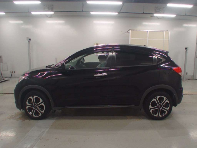 HONDA VEZEL 2014