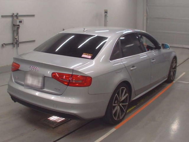 AUDI A4 2015