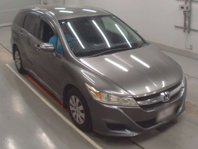 HONDA STREAM 2010