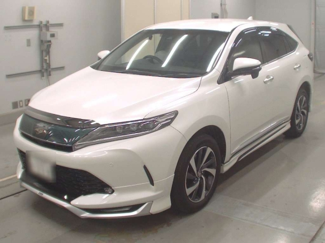 TOYOTA HARRIER 2018