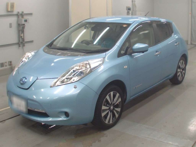 NISSAN LEAF 2017