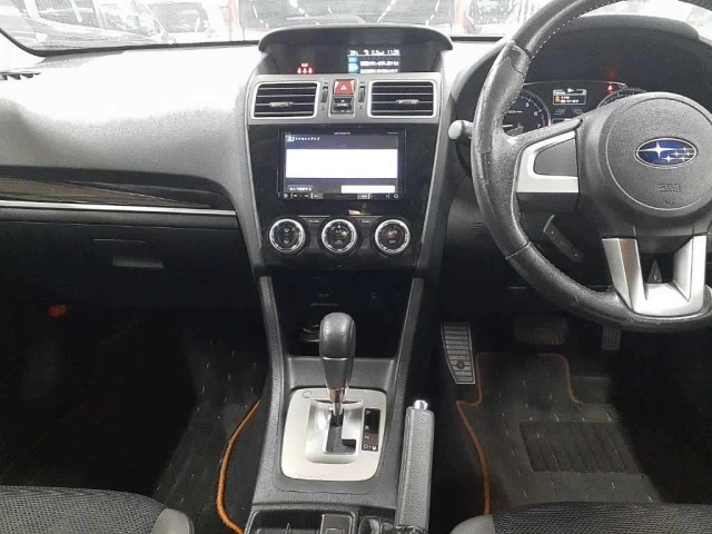 SUBARU XV 2015