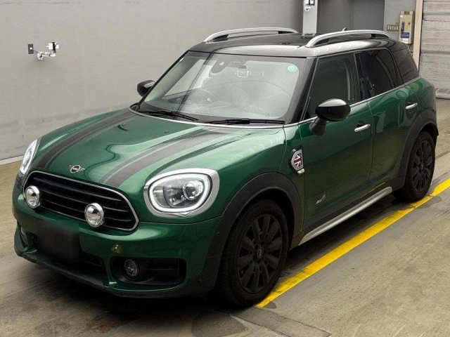 BMW MINI 2020