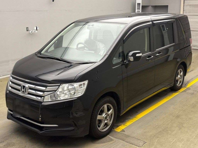 HONDA STEP WAGON 2014